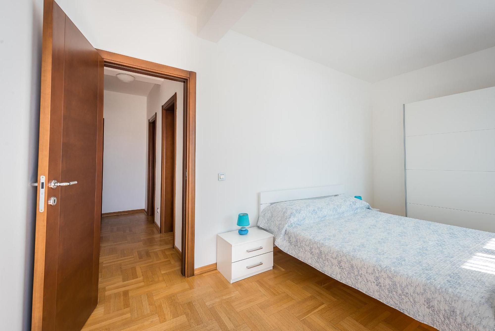 Apartments Montreal Budva Exterior photo